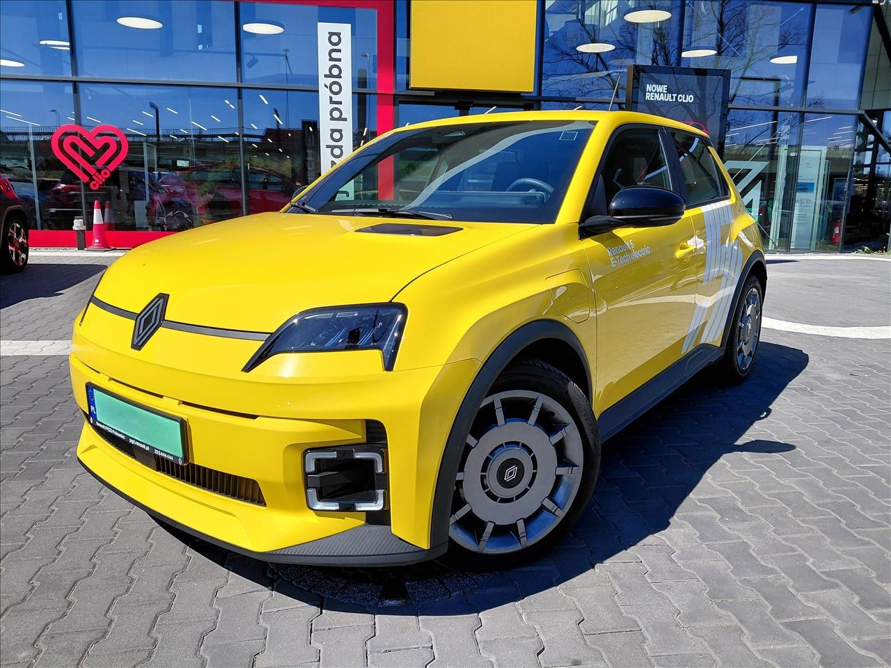 Renault 5 E-Tech electric